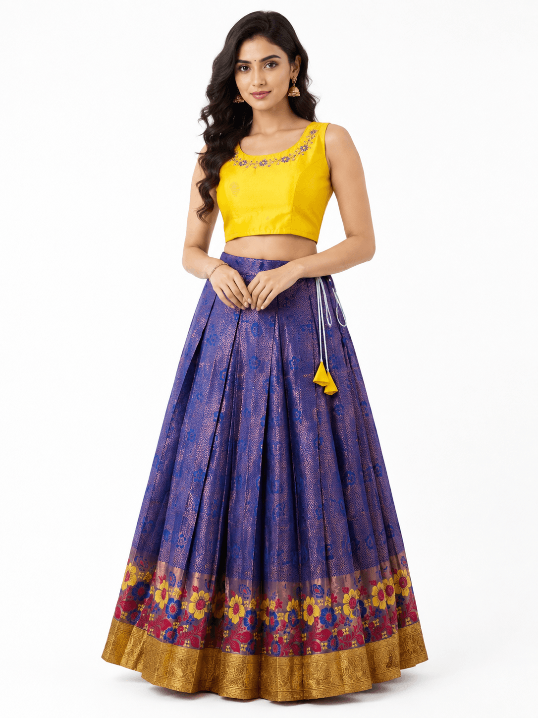 PATTUPAVADA AND BLOUSE