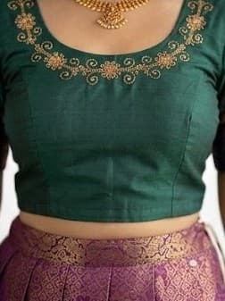 PATTUPAVADA AND BLOUSE (DY 8029) thumbnail 2
