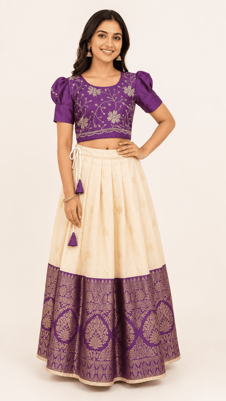 PATTUPAVADA AND BLOUSE