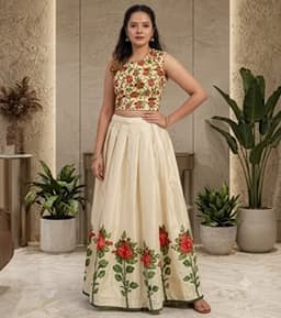 PATTUPAVADA AND BLOUSE(DY 8006) thumbnail 1
